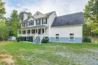 Group Getaway ~ 15 Mi to Charlottesville! - Homestays