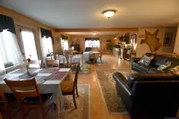 Alaska Grizzly Lodge