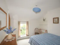 Pen Dinas Hôtels à : Ynysybwl and Coed-y-Cwm