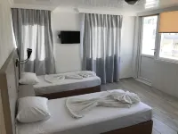 فندق مارين