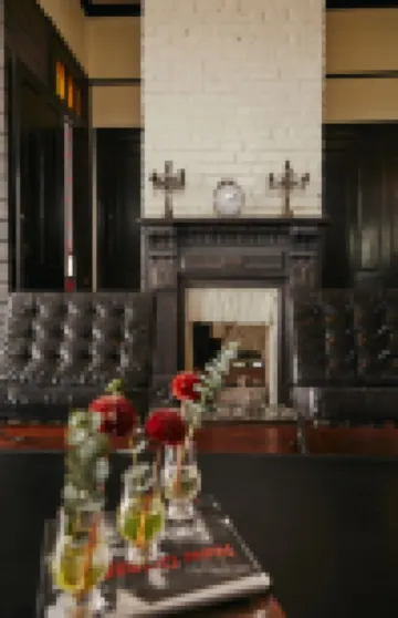 皇街旅館及皇家酒吧