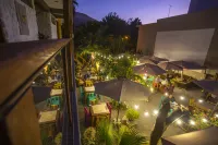 Banana's Adventure Hostel - 3-Sterne