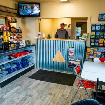 Triangle Motel