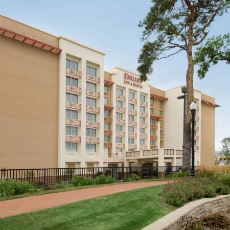 Drury Inn & Suites West des Moines
