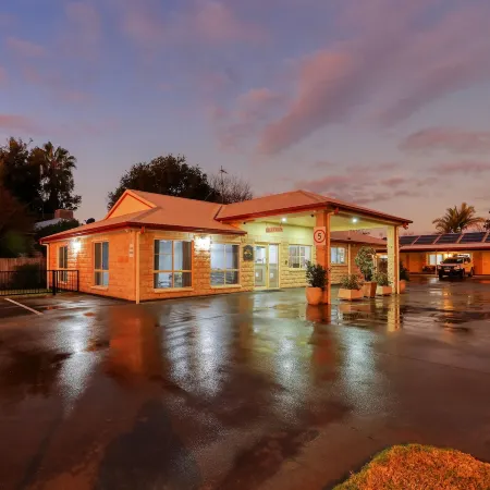 Chinchilla White Gums Motor Inn