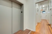 Unique & Stylish Studio Loft in Huntington! - Holiday Apartments