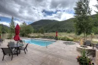 Red Hawk Townhomes by Summit County Mountain Retreats - Uima-altaat