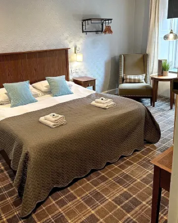 尼斯河谷旅館 酒店