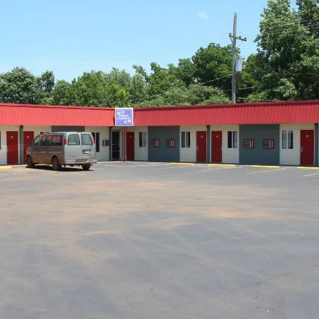 Guest House Motel