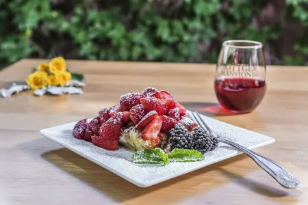 Bottger Mansion of Old Town Отели рядом с достопримечательностью «Альбукерке Ботаникал Гарден»