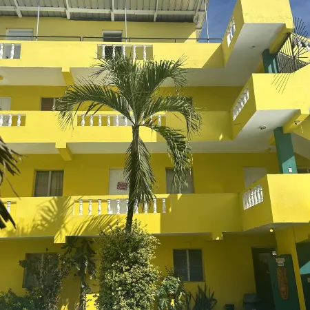 Coco Hotel