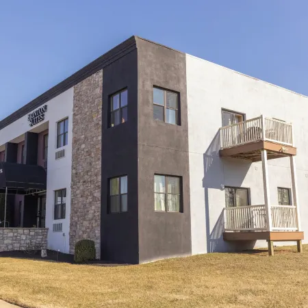 Brinton Suites