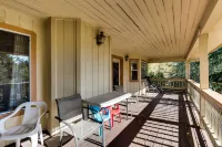 Casa Del Lago - Only 200 Yards from the Beach