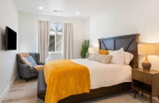 Cloud 9 在 Desert Color 由 RedAwning