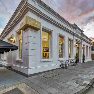 Aloha Central Platinum Apartments Hotel Exterior