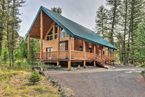Island Park Cabin w/ Stunning Forest Views! - 3-Star