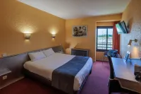 Logis Hotel Noemys Brive - Restaurant le Teinchurier Hotels in Varetz