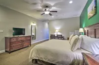 Anderson Creek Resort Condo on Golf Course w/ Pool - parking