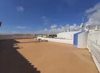 Appartement T1 à Albufeira Oura Hotels in Oura