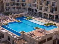 Creek Hotel and Residences El Gouna - Rooftop Pools