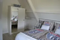 Cozy and Komfortale holiday property, former farm Hotels near Restaurant Dennenbos