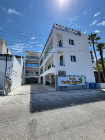 CUATRO PALMAS 酒店