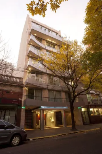 洛賽德爾套房公寓 鄰近雷科萊塔的酒店