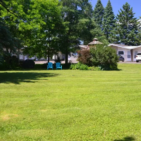 Stratford Suburban Motel Hotels in Perth County