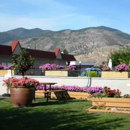 Apple Tree Inn