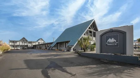 Wanderlust Inn Отели в г. Ошен Шорс