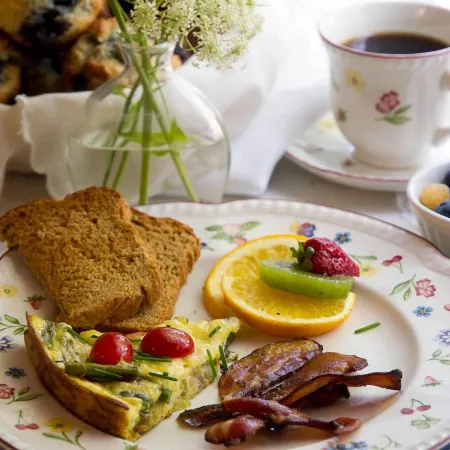 Farmhouse Inn B&B