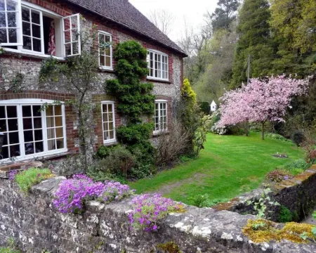 Bridge Cottage Hotels in Midhurst