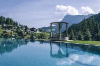 Hotel Cristallo - Wellness Mountain Living - Swimmingpools