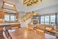 Ski Condo w/ Pool, Close to Story Land & Attitash! - Wifi