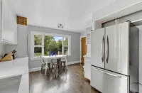 Clarendon Hills Top Floor Hotels in Clarendon Hills