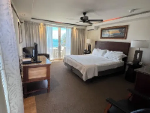 Hotel Coral Reef Hotels in Kauai