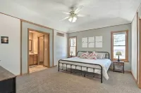 Lake-View Retreat w/ Fire Pit in Mountain Home! - 3-Star