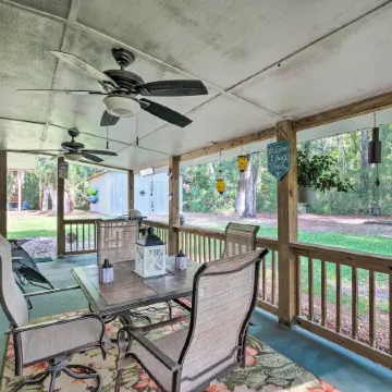 Serene Old Town Getaway Near Suwannee River!