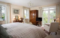 Ingram House Bed & Breakfast Hotels in Ingram