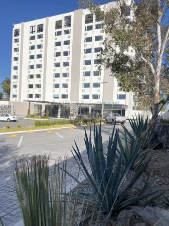 Zegen Hoteles Отели рядом с достопримечательностью «1980»