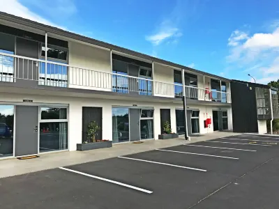 Ellerslie Palms Motel Hotels in Mount Wellington