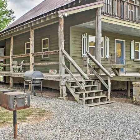 The Chalet at Kudzu Cove Cabins Resort