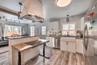 Kenai Home w/ Fireplace < 10 Mi to Big Eddy! - WiFi