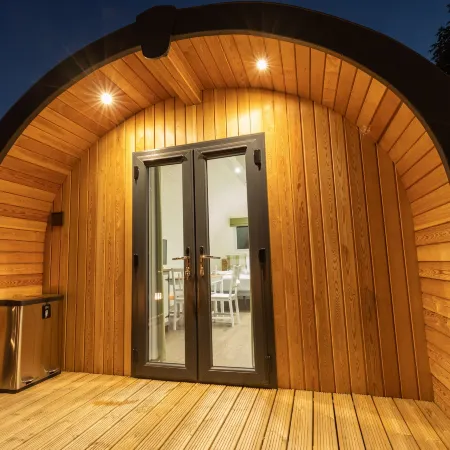 Weedingshall Lodges