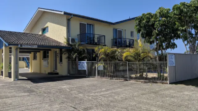 Harrington Village Motel