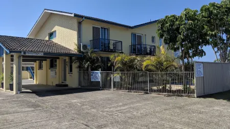 Harrington Village Motel