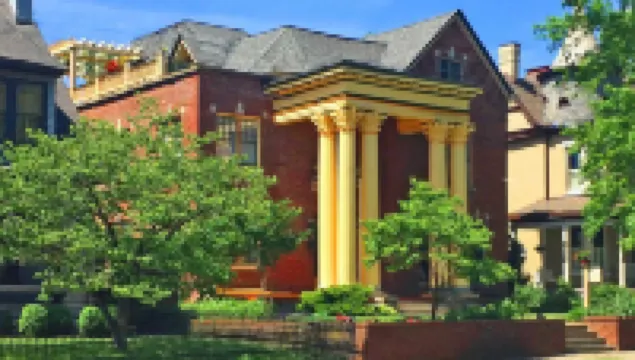 Chez Lyndon Manor Hotel a 