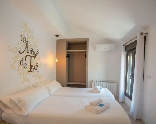 Apartamentos Plaza del Torico Teruel فنادق في تيرويل