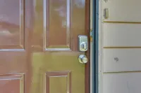 Cozy Youngstown Apartment w/ Central A/C + Heating - 2-Star