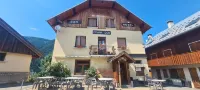 Chalet 1200 Hotels in La Chapelle-du-Bard